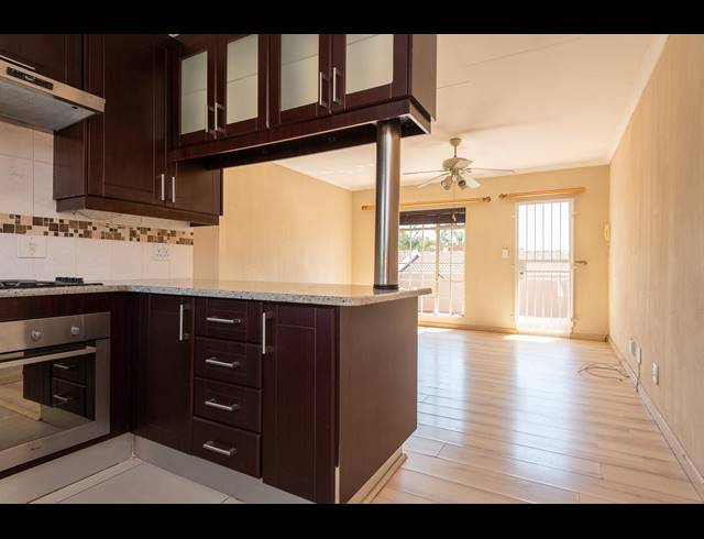 3 BEDROOM TOWNHOUSE FOR SALE IN MEYERSDAL
